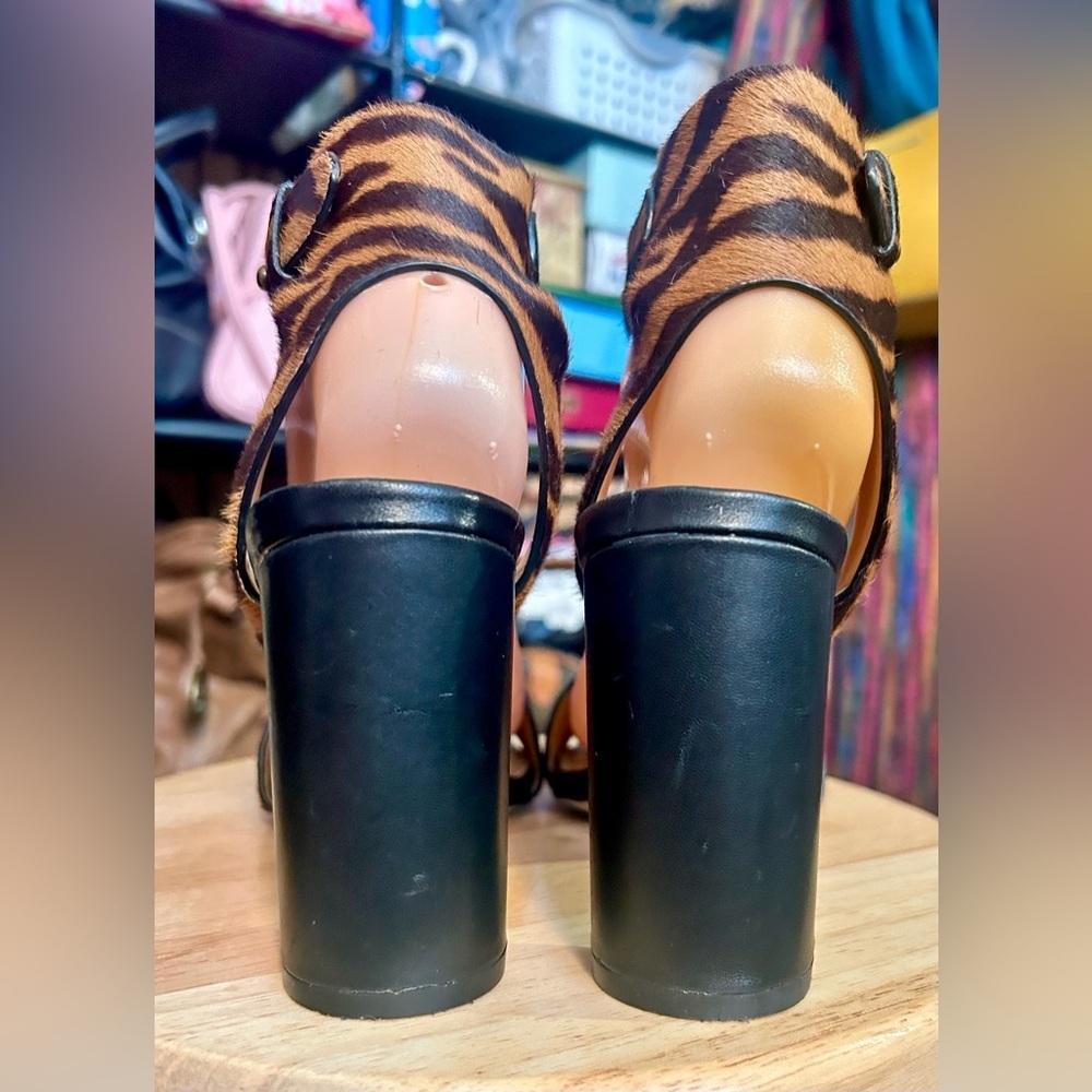 Splendid Real Calf Hair Tiger Print Pattern Ankle Strap Sandals GORGEOUS!​​ - Picture 5 of 10